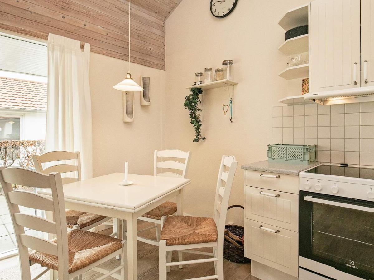 4 Person Holiday Home In R Sk Bing Ærøskøbing Exterior foto